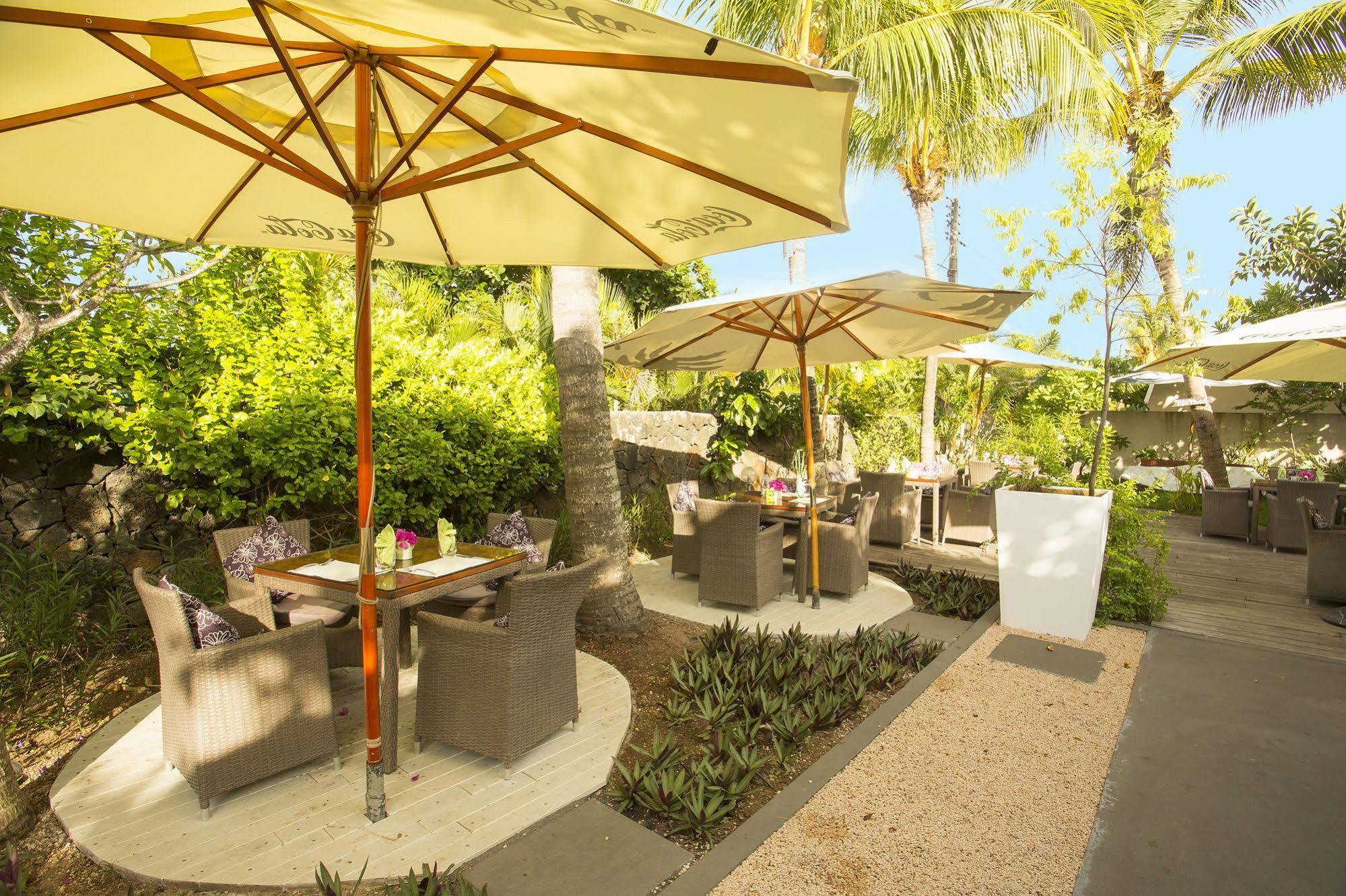 Esprit Libre Restaurant & Guest House Гранд-Бэй Экстерьер фото